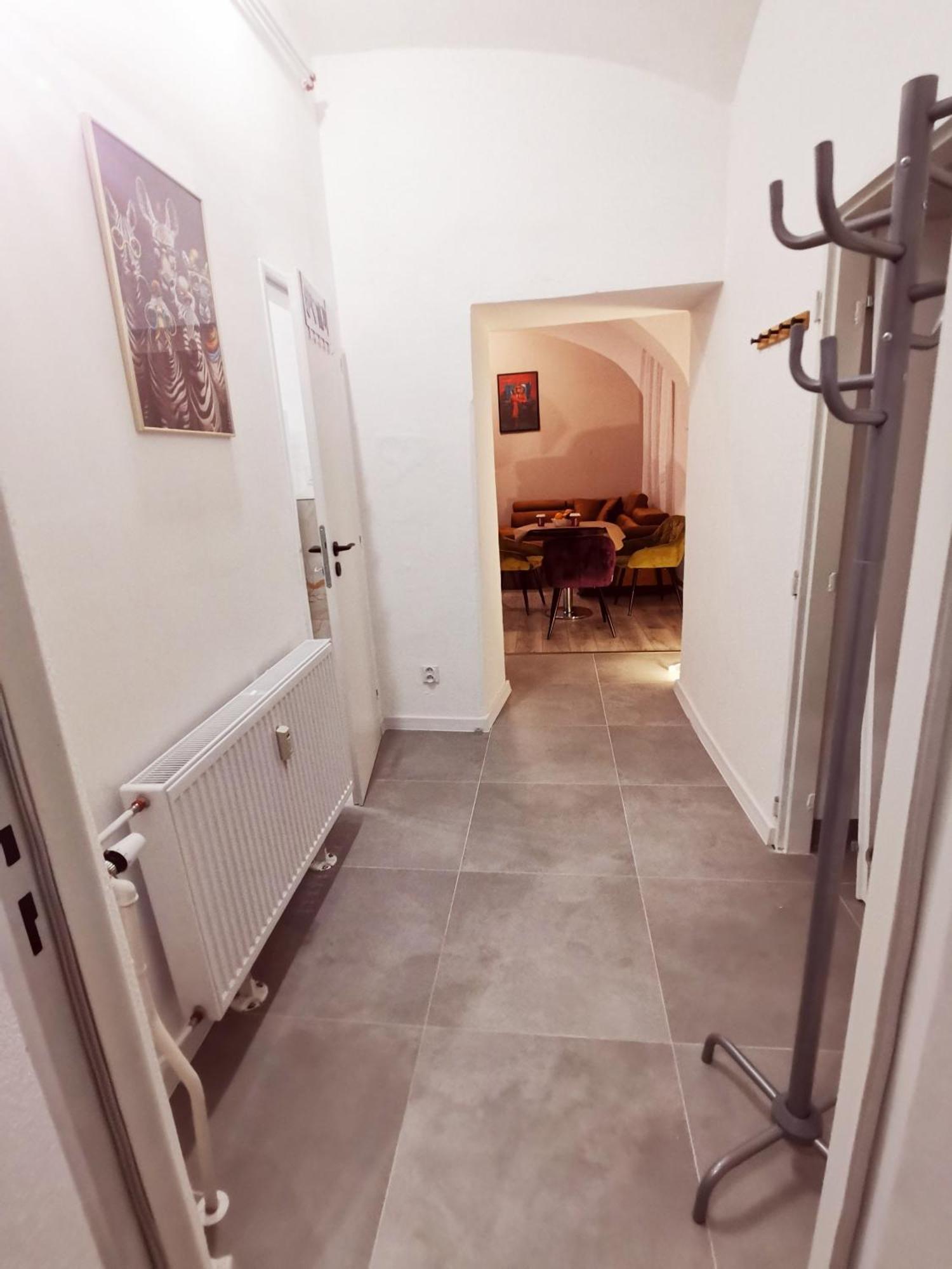 Alma Downtown Apartment